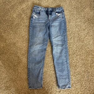 American Eagle Mom Jeans